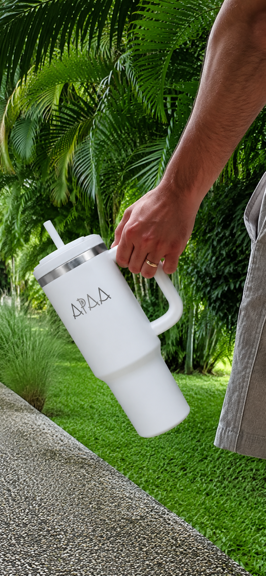 Termo de Acero Inoxidable 1.2 L con Piedras Minerales para Agua Alcalina, Doble Pared al Vacío, Mantiene Frío 12 H y Hielo 48 H, Tapa con Popote, Asa y Base para Portavasos, Libre de BPA